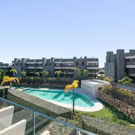 Estepona Retreat 3Br With Ocean Views - Fitness, Pool And Wellness Access